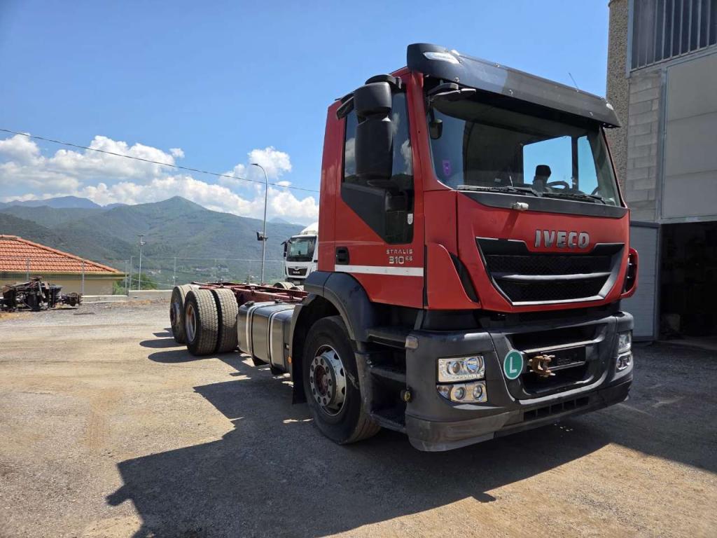 Iveco STRALIS AD 260S31 Foto 24