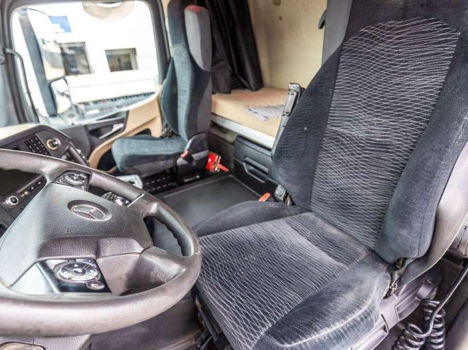 Mercedes-Benz ACTROS 2646 LS + HYDR. Foto 15
