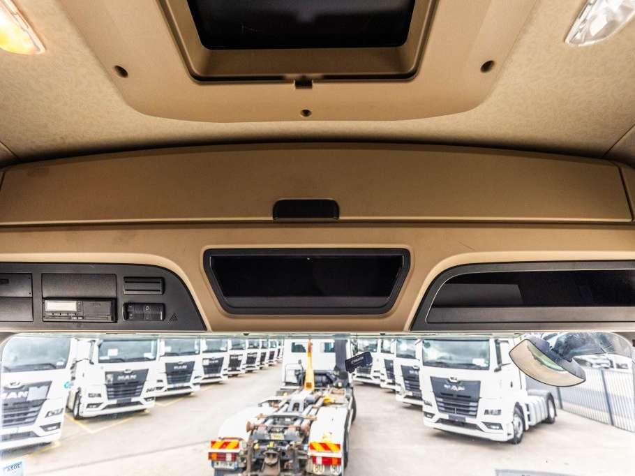Mercedes-Benz ACTROS 2646 LS + HYDR. Foto 21