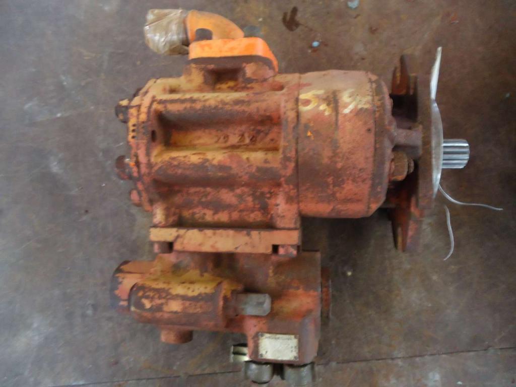 Bomba hidráulica para Fiat Kobelco W270 - CODICE 76044270 Foto 3