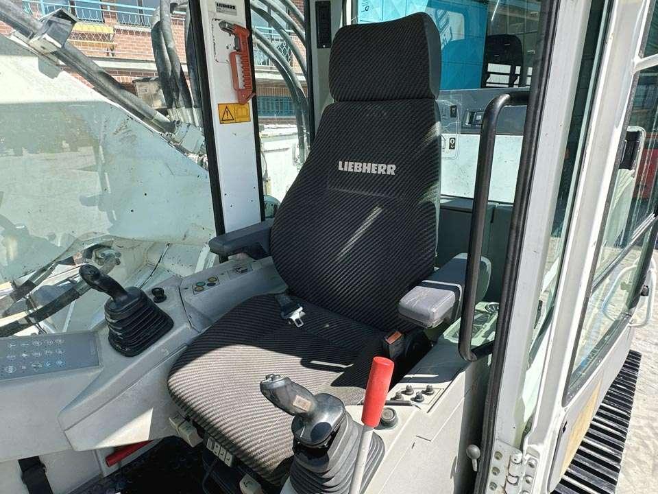 Liebherr R934HDSL LITRONIC Foto 15