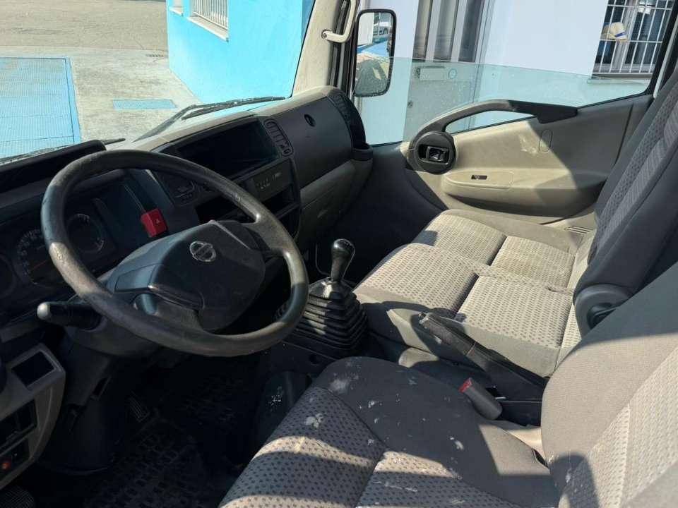 Nissan Cabstar Foto 6