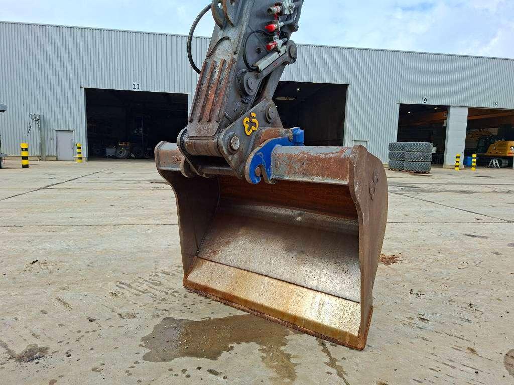 Volvo EC230FL5 Foto 23