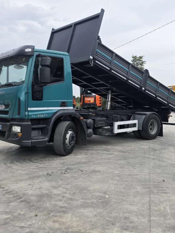 Iveco EUROCARGO 160. E28 Foto 1