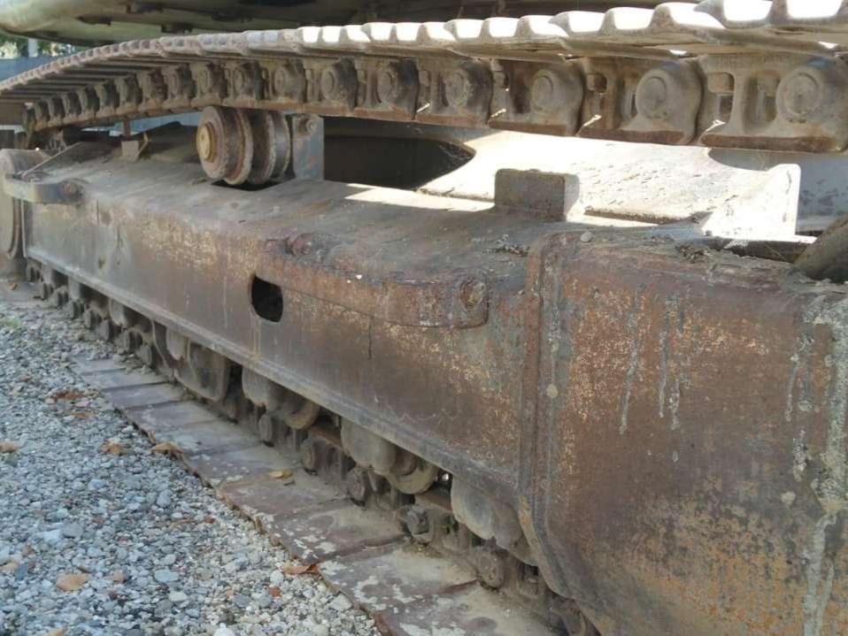 Volvo EC140B Foto 4