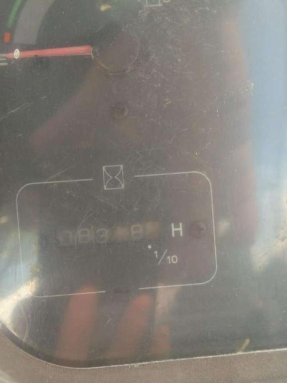 Volvo EC140B Foto 6