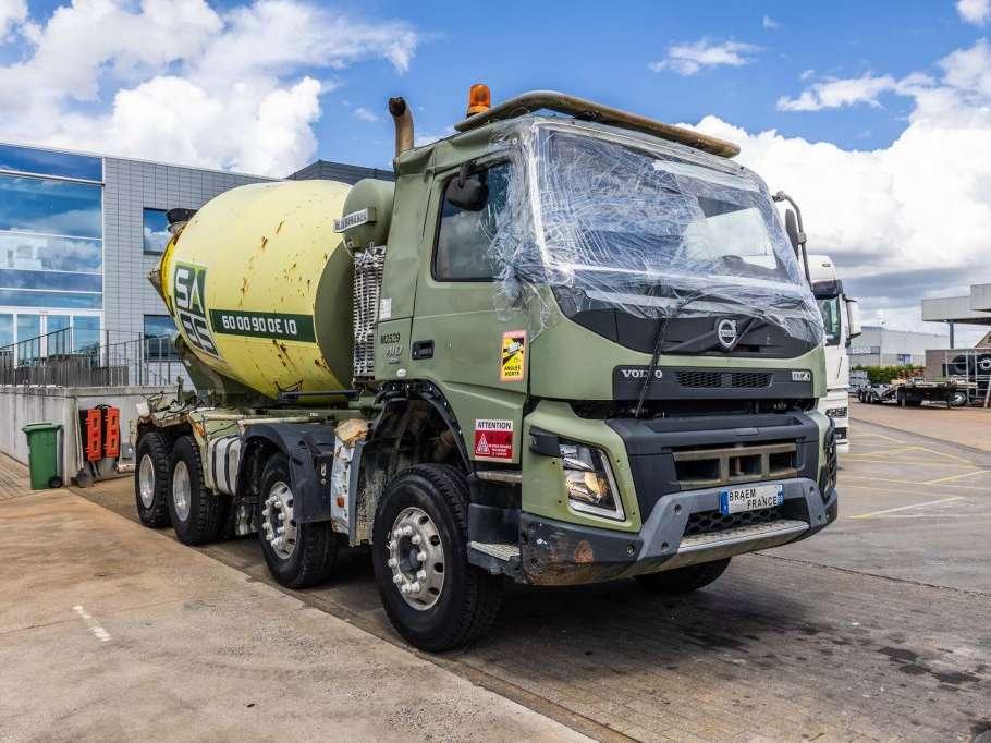 Volvo FMX 410+LIEBHERR Foto 7