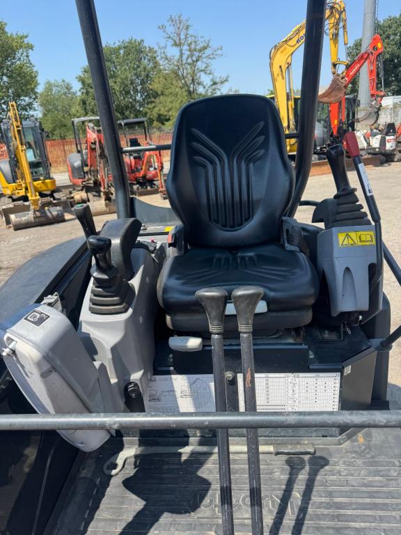 Kubota U27-4 Foto 12