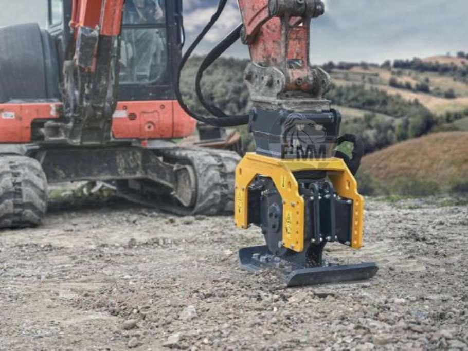 EMM Piastra vibrante escavatore 1,5 / 4 ton Foto 1