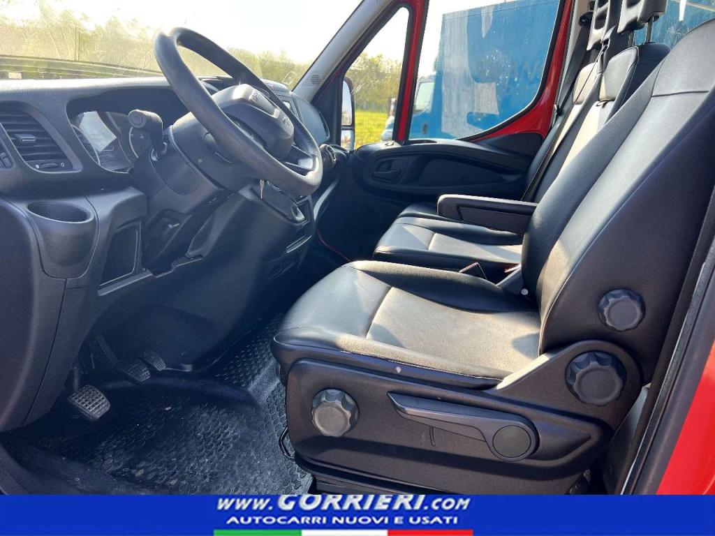 Iveco Daily 35-120 Foto 8