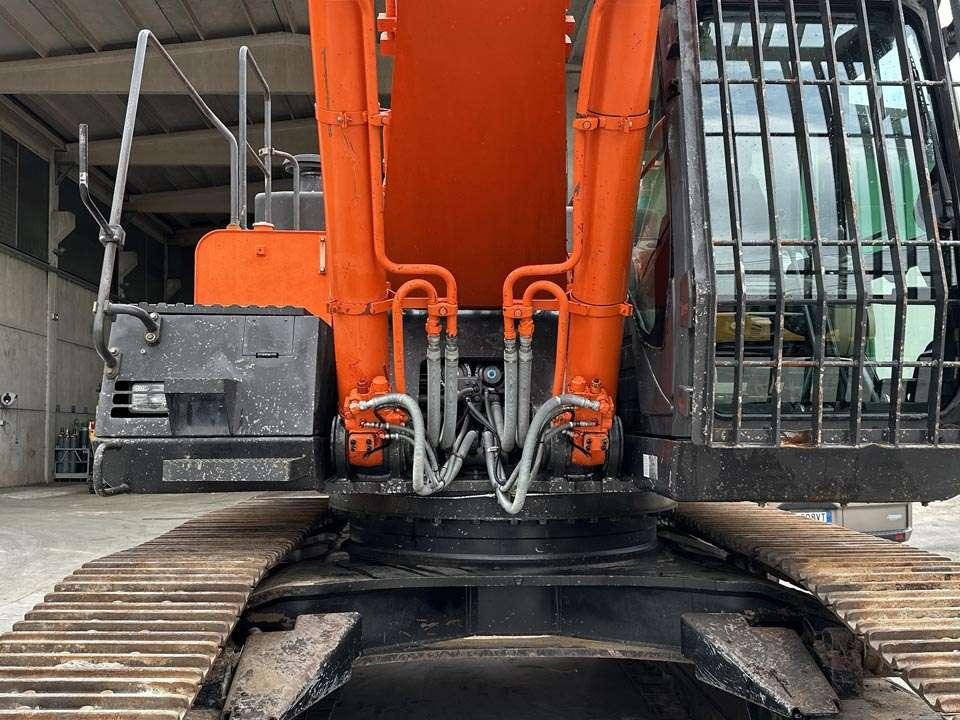 Hitachi ZX470LCH-5B Foto 10