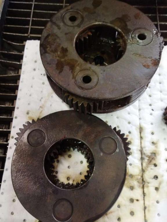 Reductor de giro para Caterpillar 312 B Foto 1