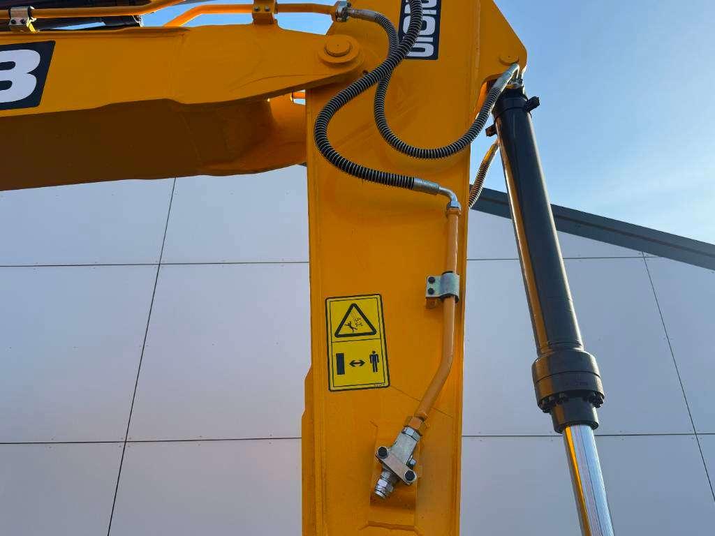 JCB 205 *2026 Model* New / Unused / Hammer Lines Foto 14