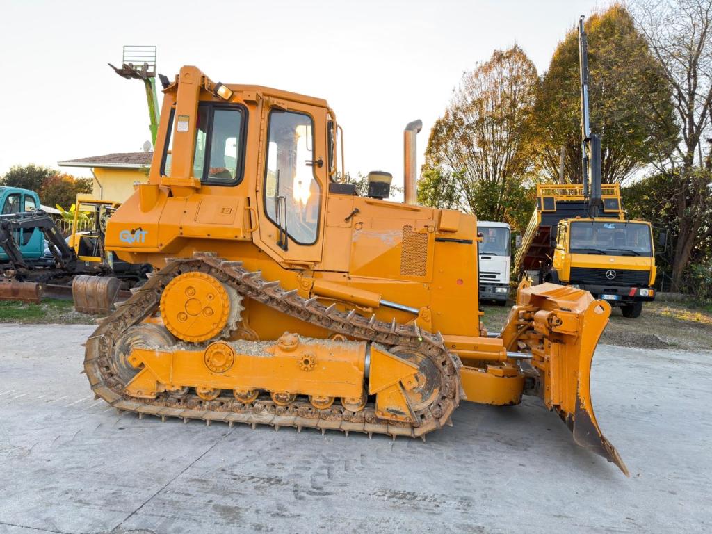 Caterpillar D5H Foto 4
