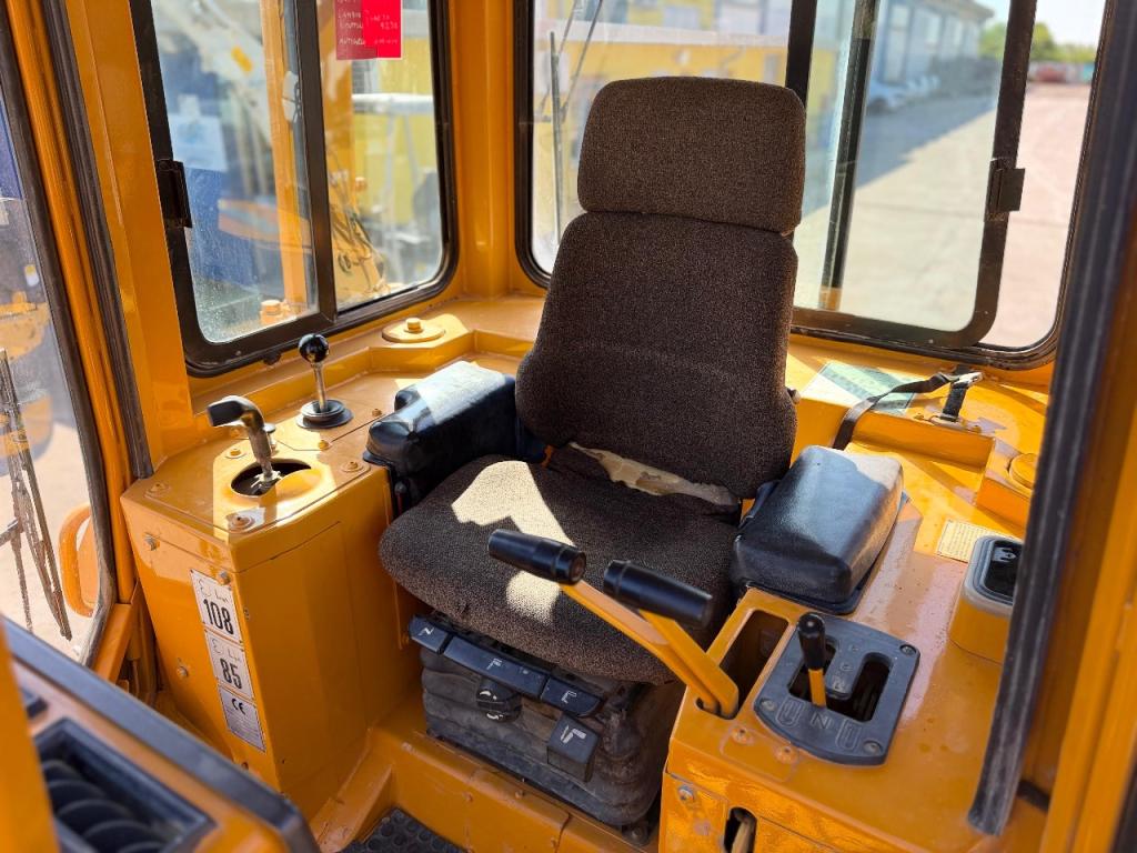 Caterpillar D5H Foto 7