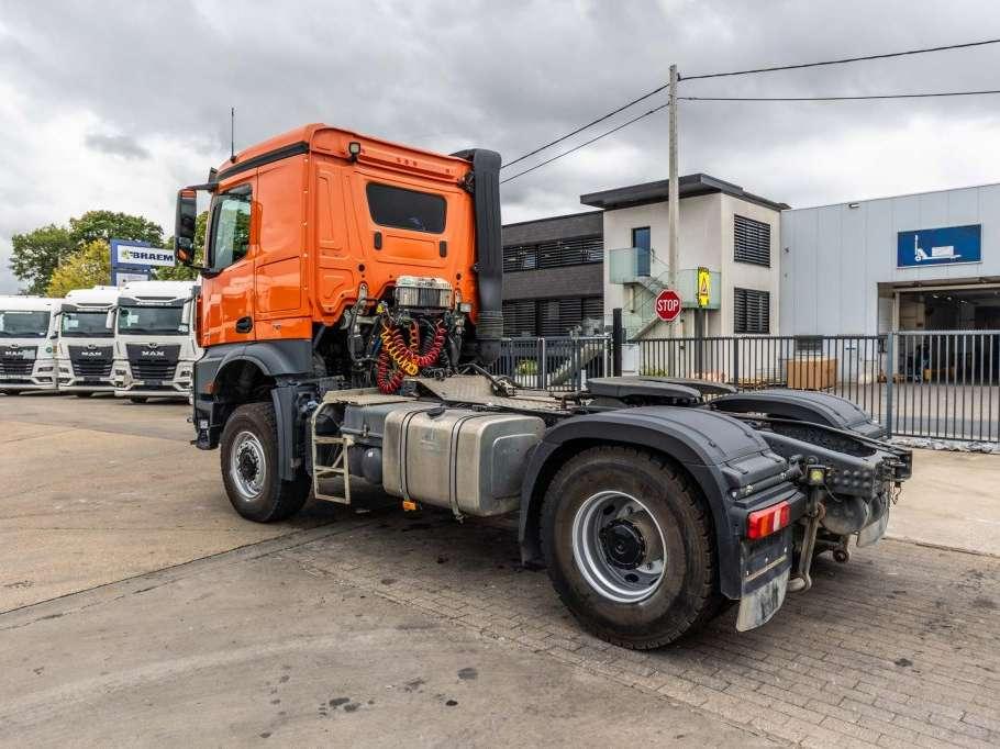 Mercedes-Benz AROCS 2145 - 4X4 Foto 6