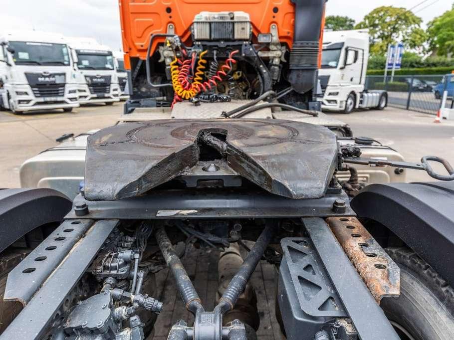 Mercedes-Benz AROCS 2145 - 4X4 Foto 8
