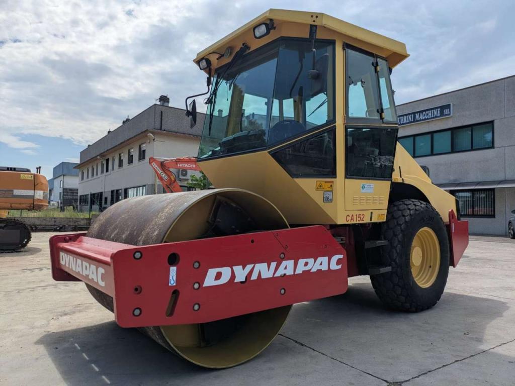 Dynapac CA152D Foto 1