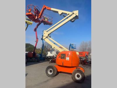 JLG 450AJ SERIE II vendida por Centro Usato Srl