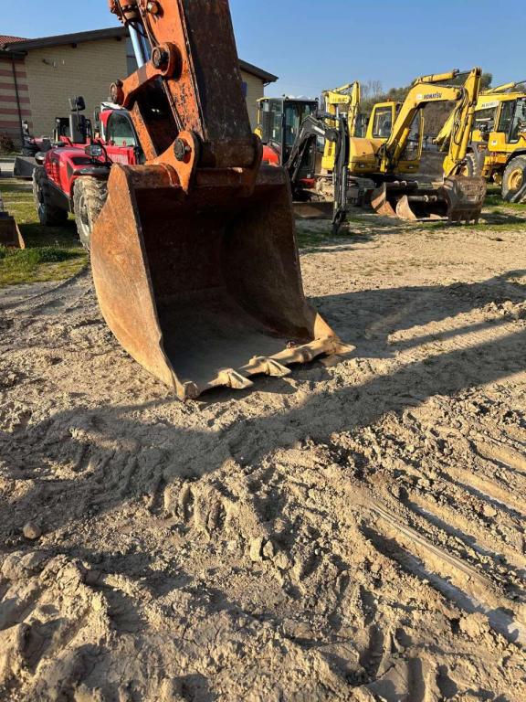 Hitachi ZX350LCN Foto 15