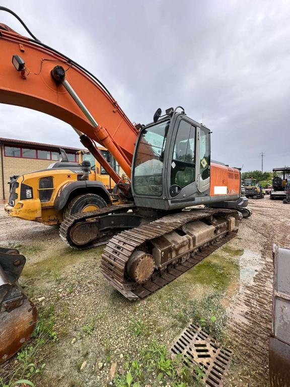 Hitachi ZX350LCN Foto 21
