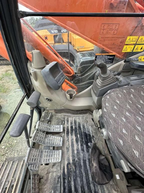 Hitachi ZX350LCN Foto 22