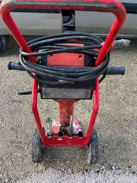 Hilti TE 3000 AVR Foto 3