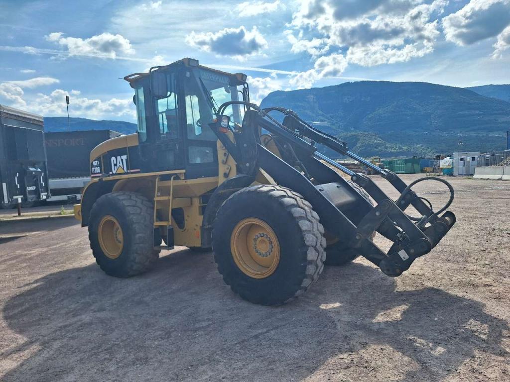 Caterpillar IT 28 G Foto 9