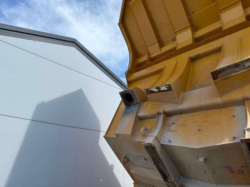 Caterpillar 772G - Automatic Greasing / Body Heating Foto 28