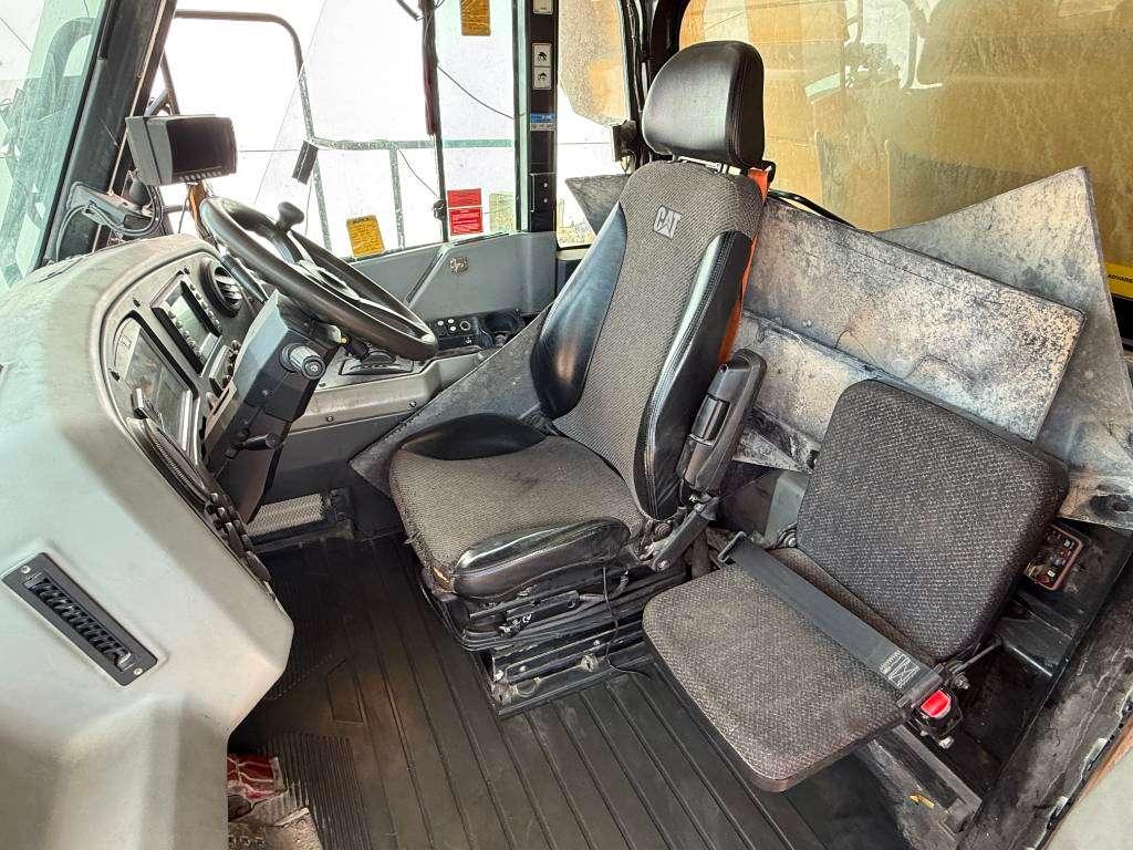 Caterpillar 772G - Automatic Greasing / Body Heating Foto 8