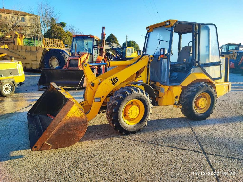 JCB 409 Foto 1