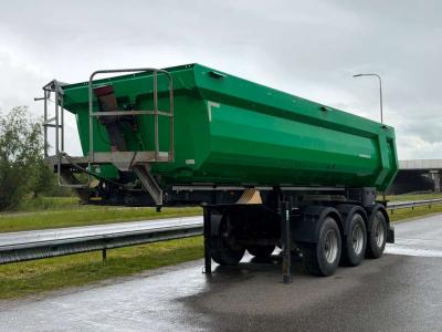 Schwarzmüller Kipp-sanh trailer vendida por Big Machinery