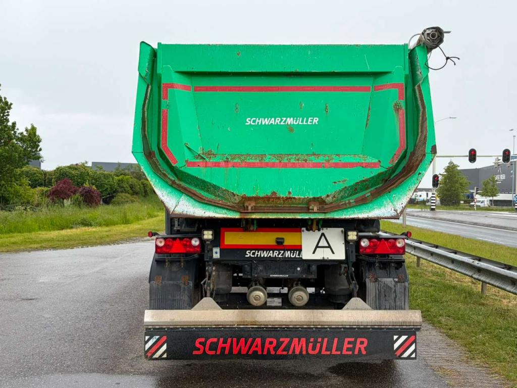 Schwarzmüller Kipp-sanh trailer Foto 12