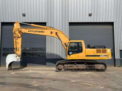 Hyundai R320NLC-7A vendida por Big Machinery