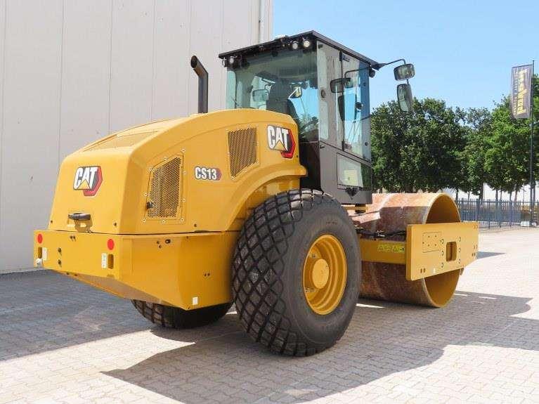 CAT CS13 Foto 2