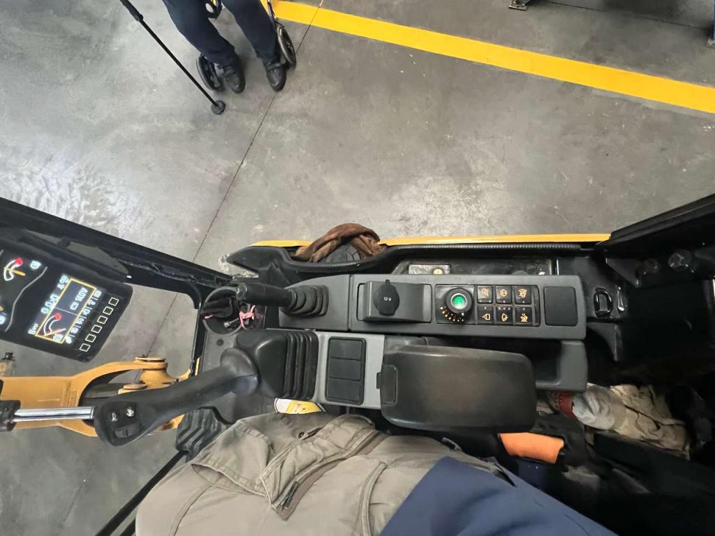 Caterpillar 302 CR Foto 13