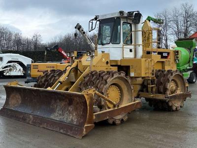 Caterpillar 825C vendida por Massucco T. Srl