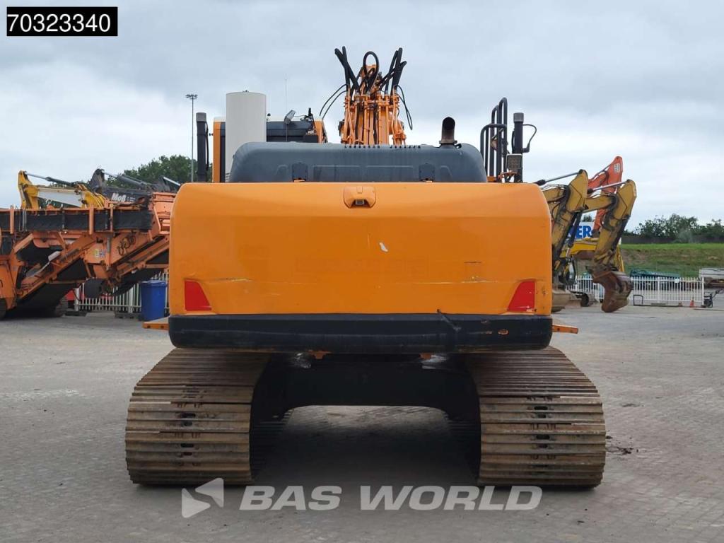 Komatsu PC240 LC-10 Foto 3