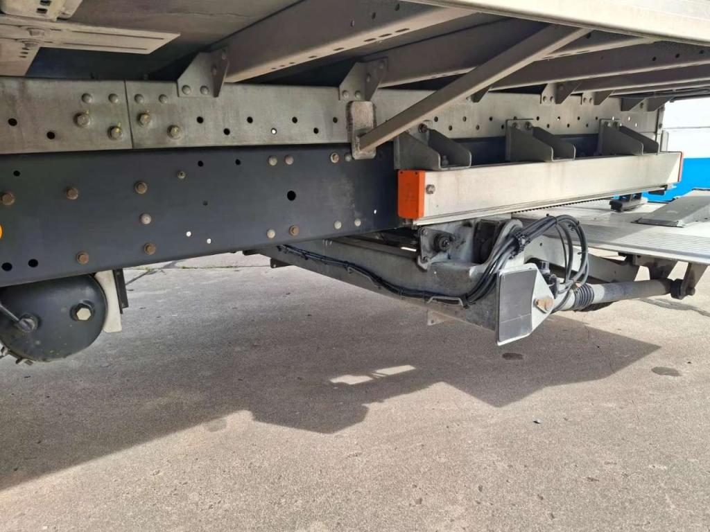 Iveco EUROCARGO CUBE 120-220 Foto 16