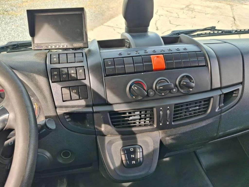 Iveco EUROCARGO CUBE 120-220 Foto 19