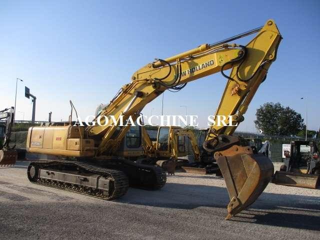 New Holland E245B Foto 5