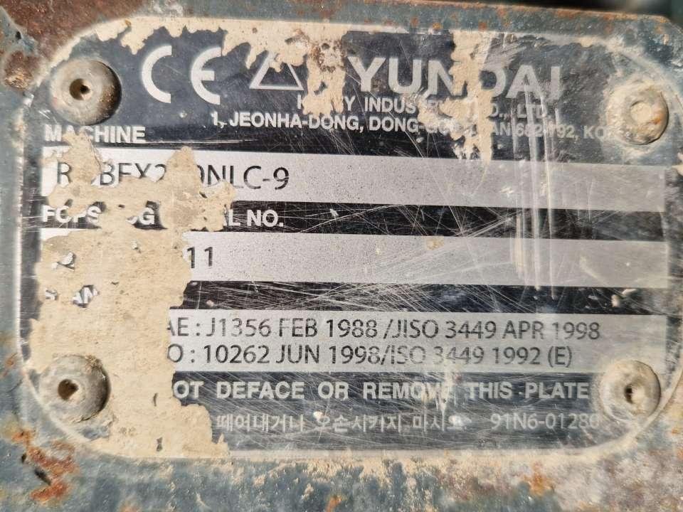 Hyundai R. 290-9 Foto 2