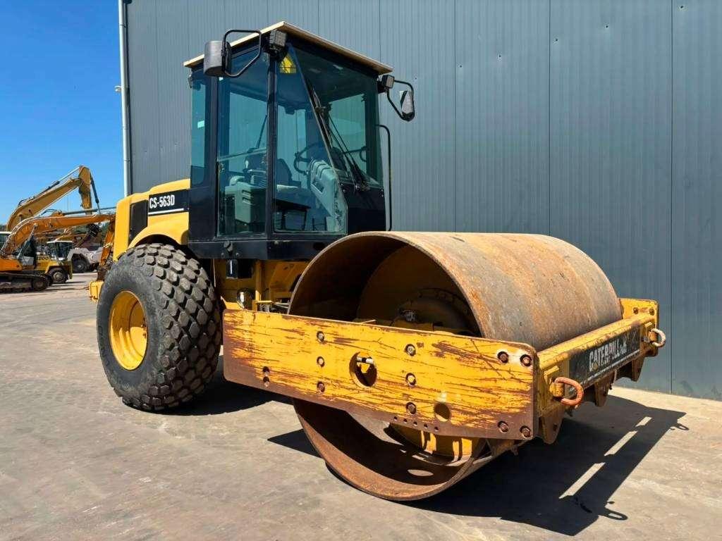 Caterpillar CS563D Foto 3