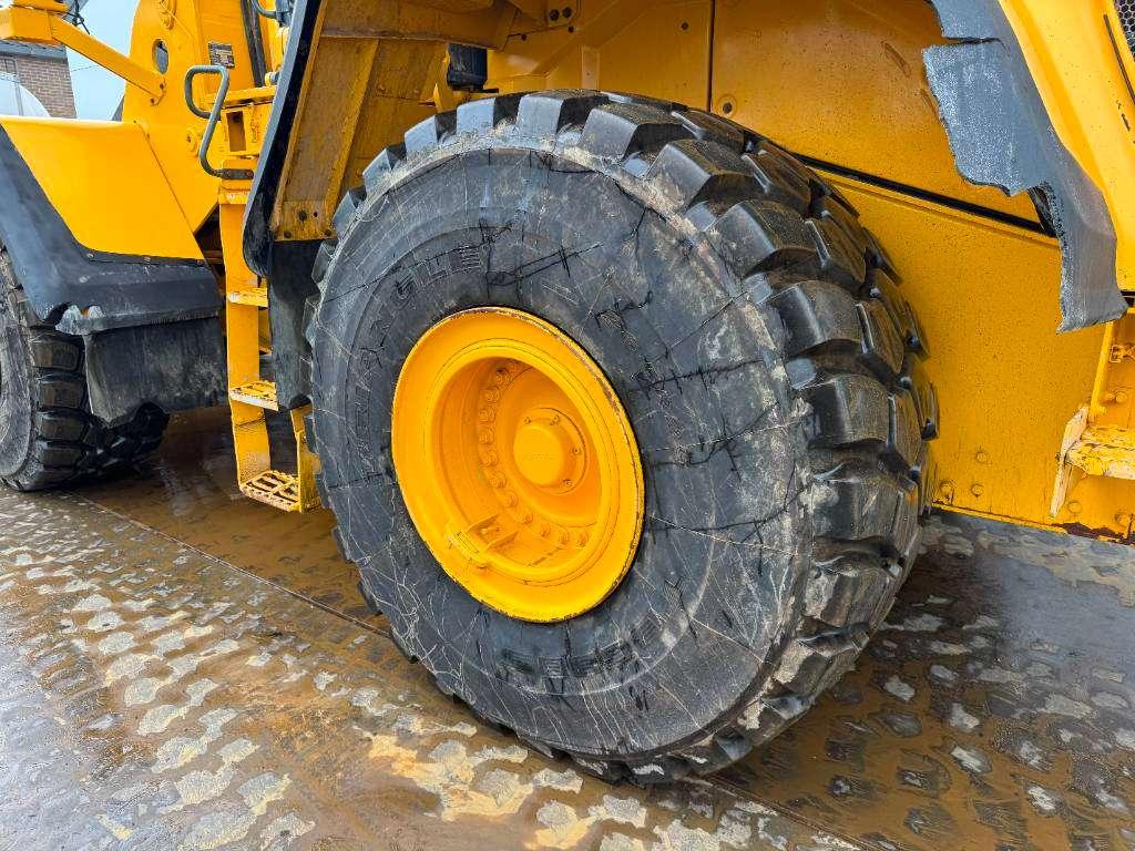 Volvo L150H - High-tip Bucket / Backup Camera Foto 22