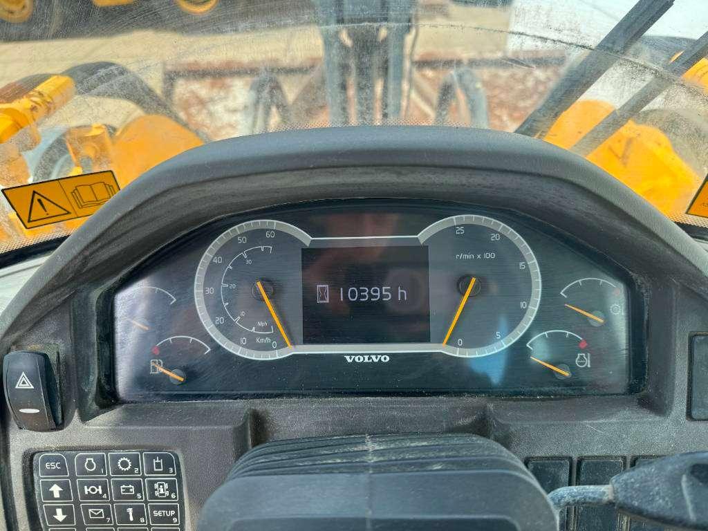 Volvo L150H - High-tip Bucket / Backup Camera Foto 30