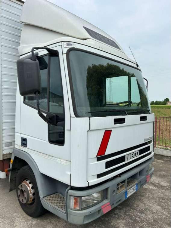 Iveco 75E15 Foto 1