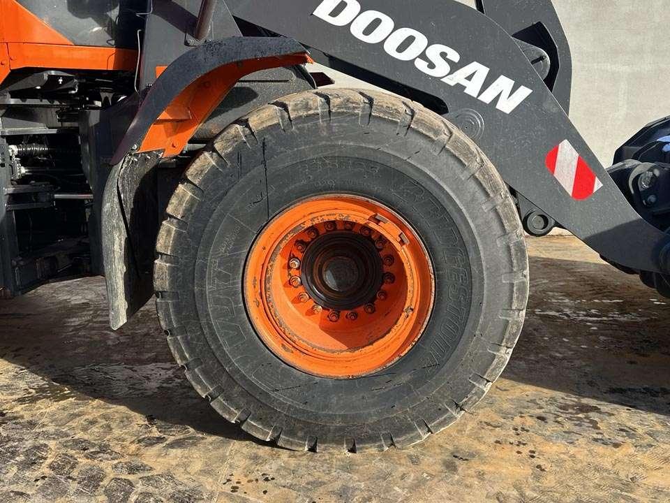 Doosan DL300-5 Foto 7