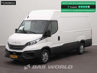 Iveco Daily 35S21 BPM VRIJ! 3.0L Automaat L2H2 3,5t Trekhaak ACC LED Airco Camera Parkeersensoren Tacho C vendida por BAS World B.V.