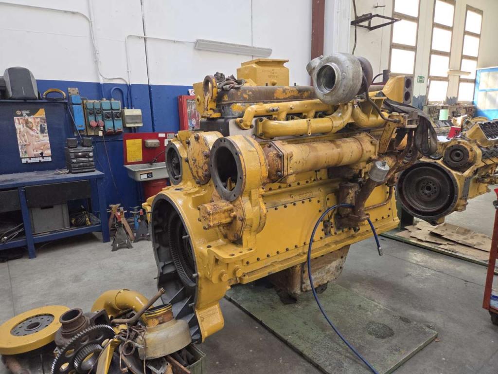 Motor para Caterpillar CAT D353 Foto 4