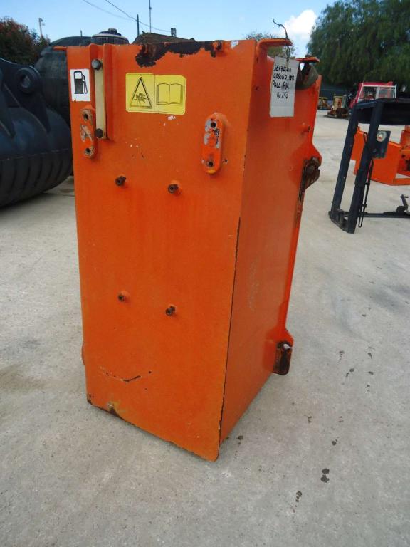 Depósito para gasóleo para Fiat Kobelco W190 Foto 1